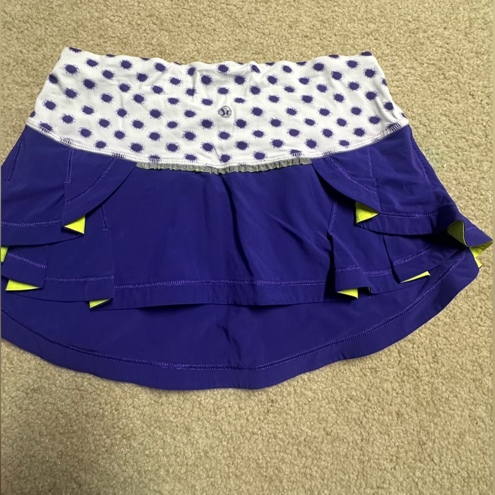 LULULEMON skirt.